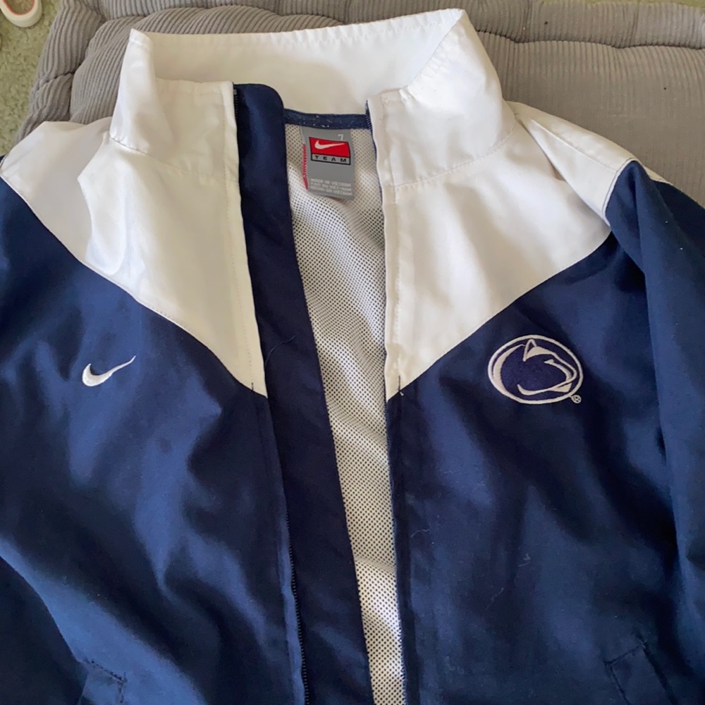 Boys Nike Penn State jacket